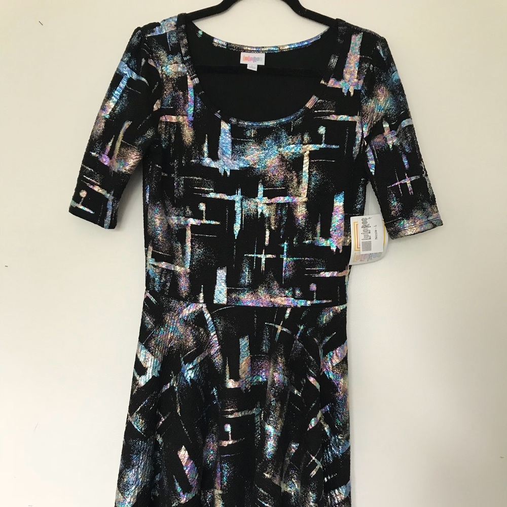 L lularoe oil slick Nichole brand new